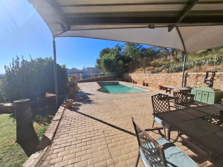 4 Bedroom Property for Sale in Safari Gardens North West